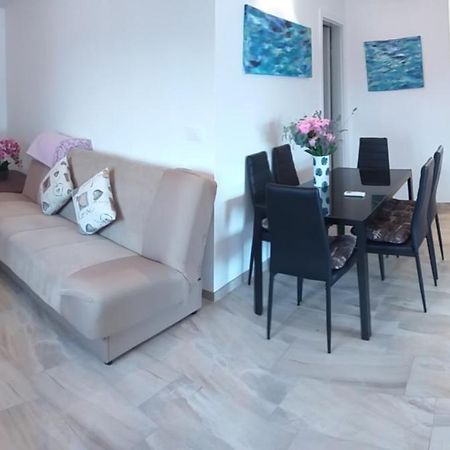 Apartment Dvorak Vir Buitenkant foto